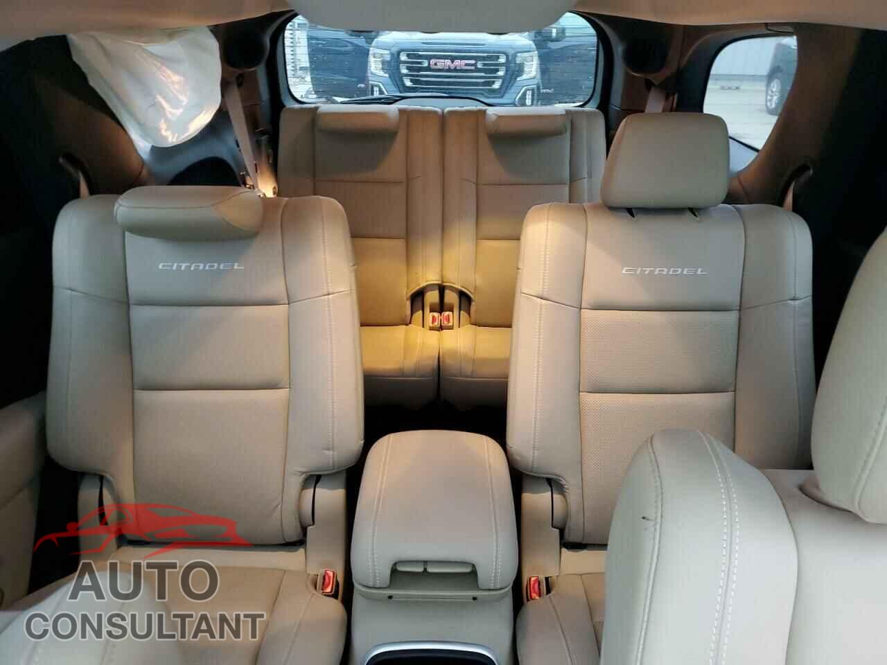 DODGE DURANGO 2018 - 1C4SDJET6JC205327