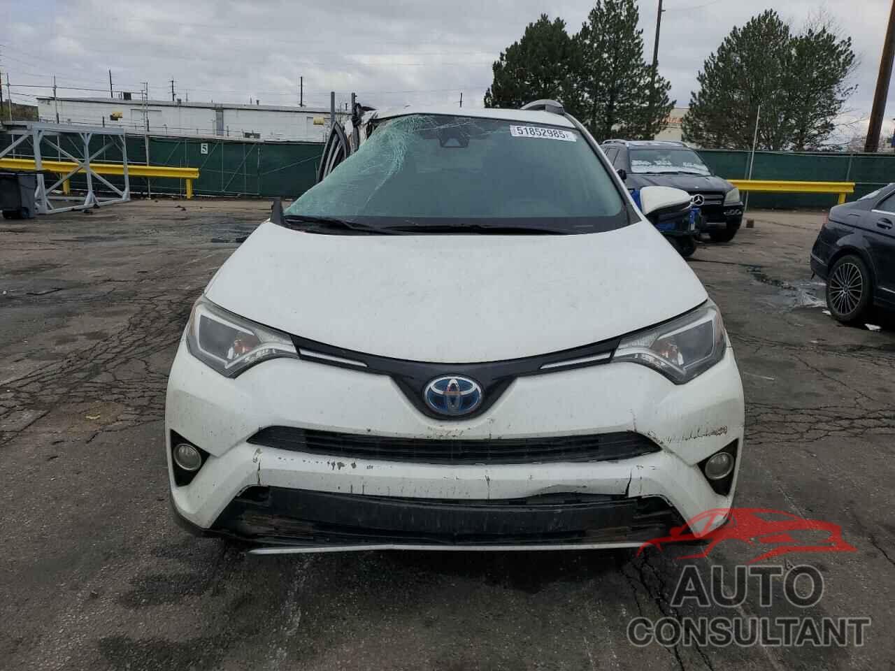 TOYOTA RAV4 2017 - JTMRJREV6HD144069