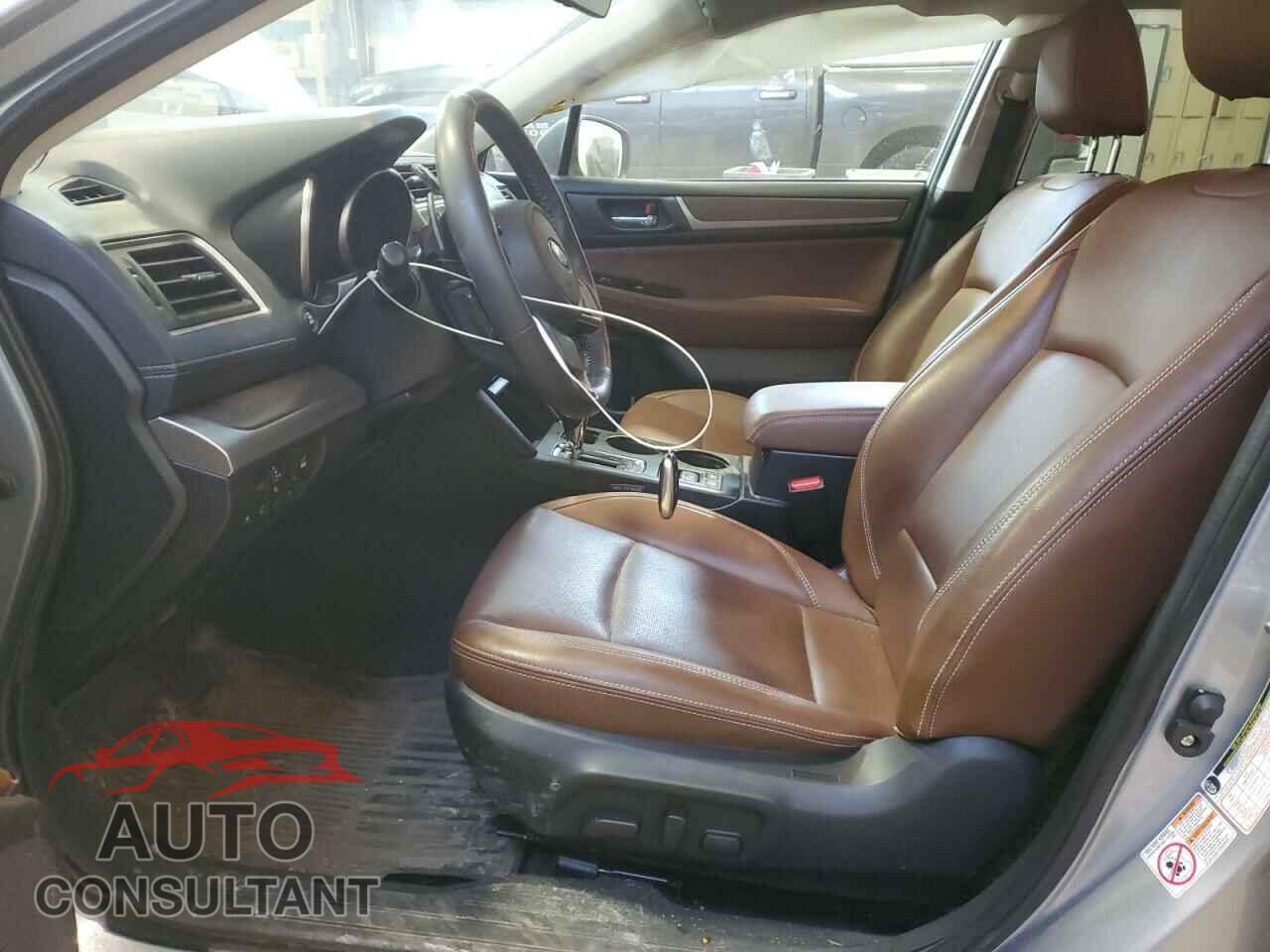 SUBARU OUTBACK 2018 - 4S4BSFTC6J3340843