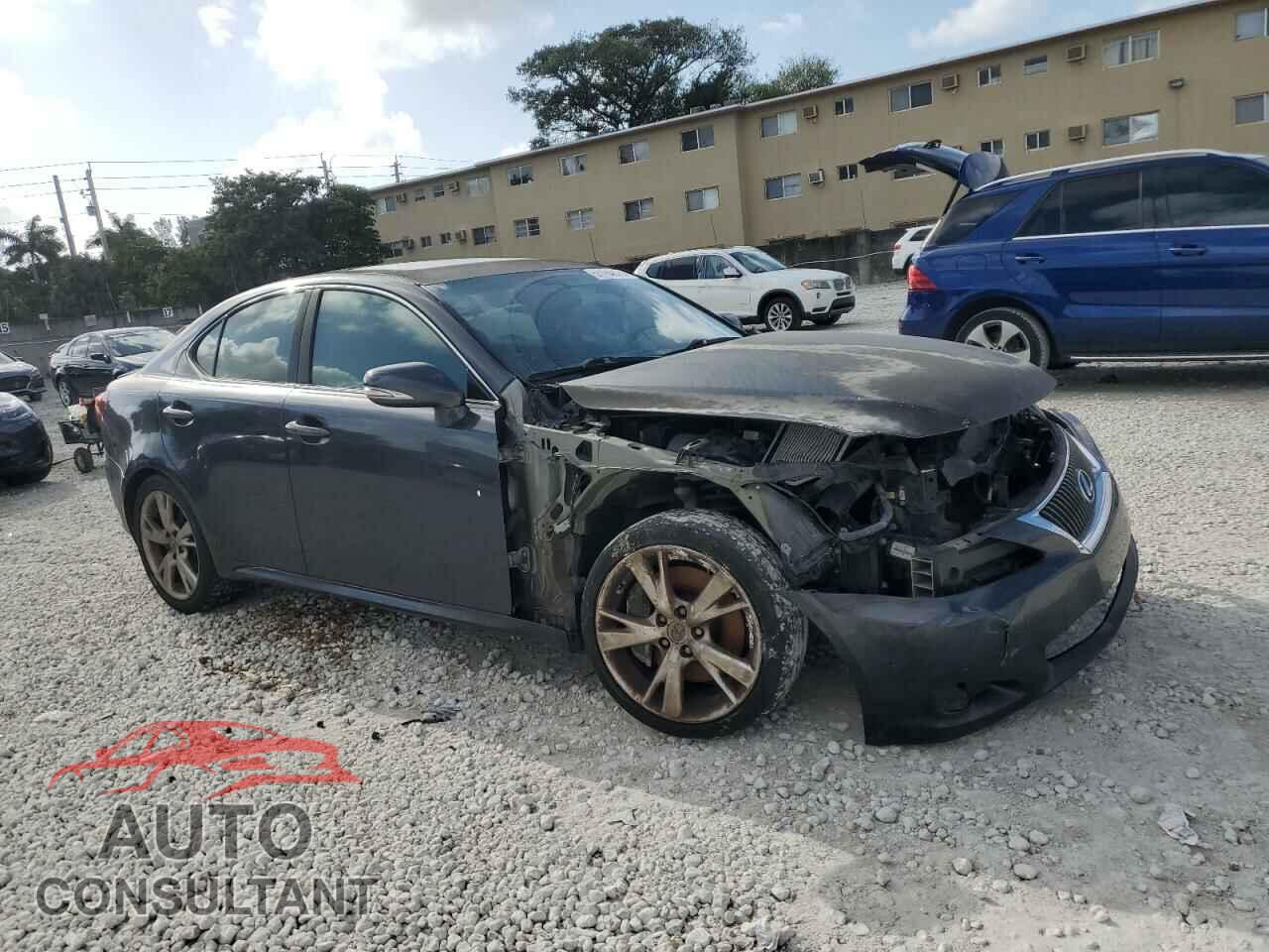 LEXUS IS 2009 - JTHBE262192017131