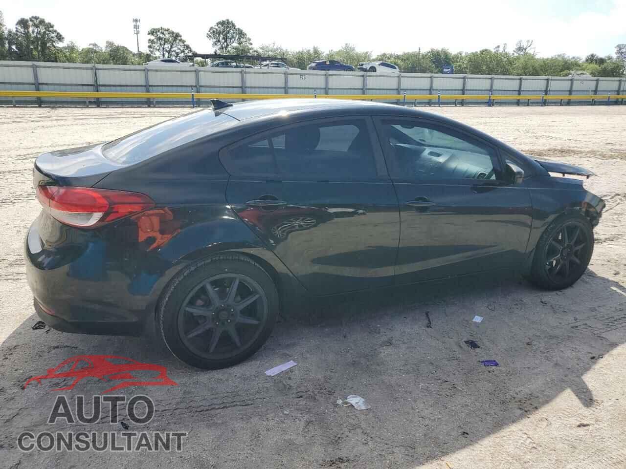 KIA FORTE 2017 - 3KPFK4A71HE018548