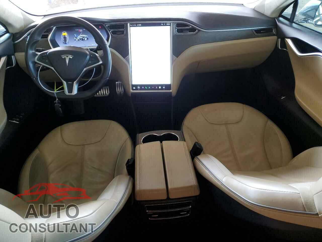 TESLA MODEL S 2013 - 5YJSA1CP8DFP07939