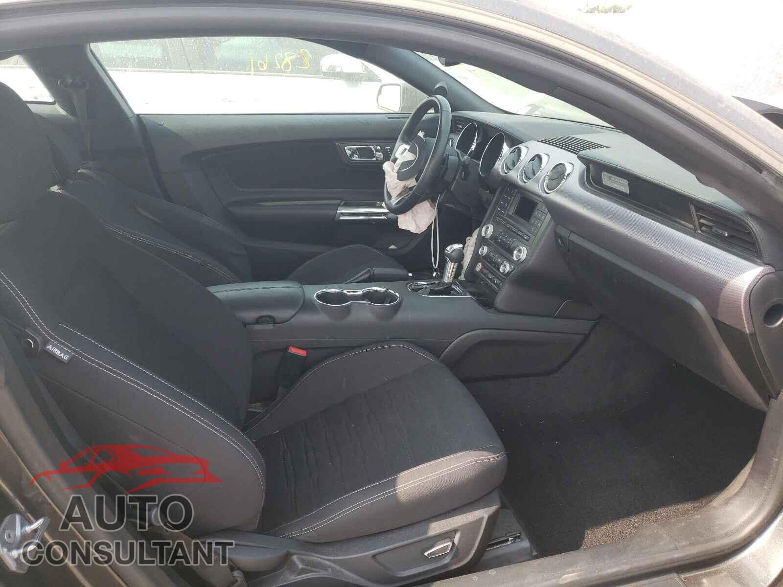 FORD MUSTANG 2017 - 1FA6P8TH9H5292001