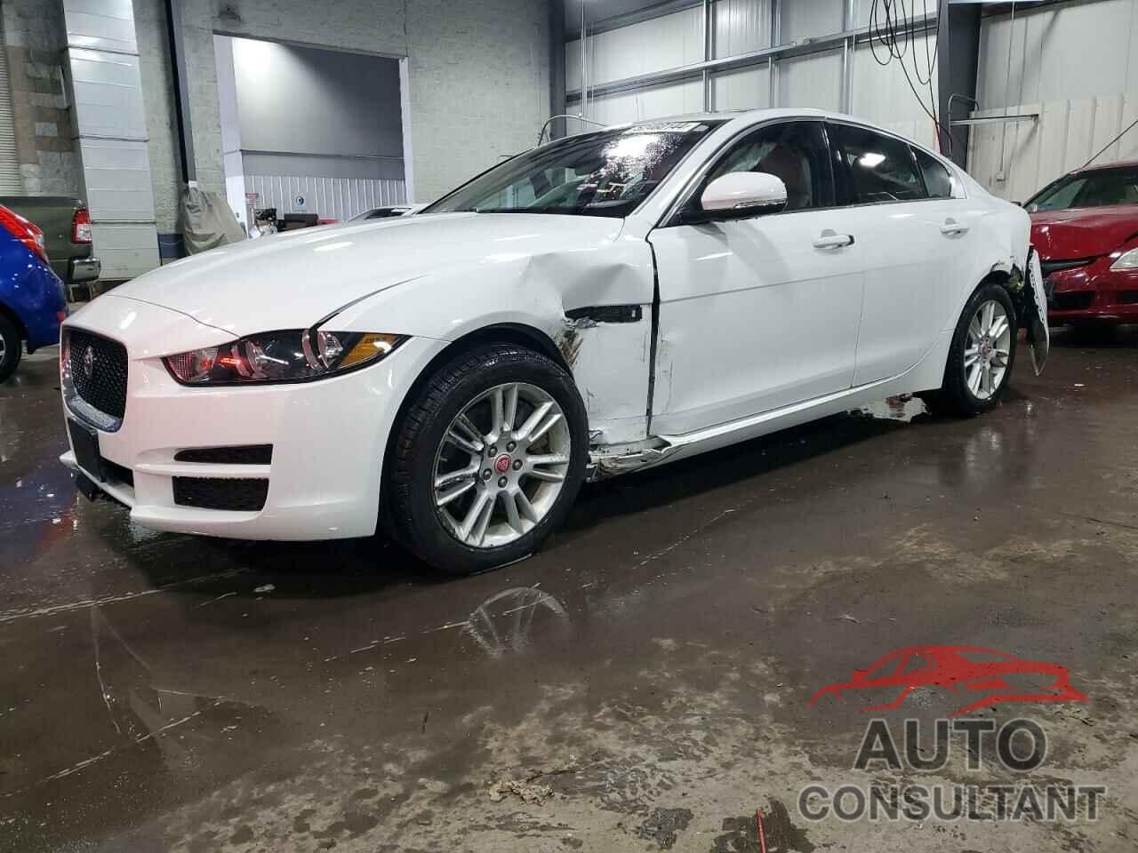 JAGUAR XE 2018 - SAJAJ4FX0JCP20123