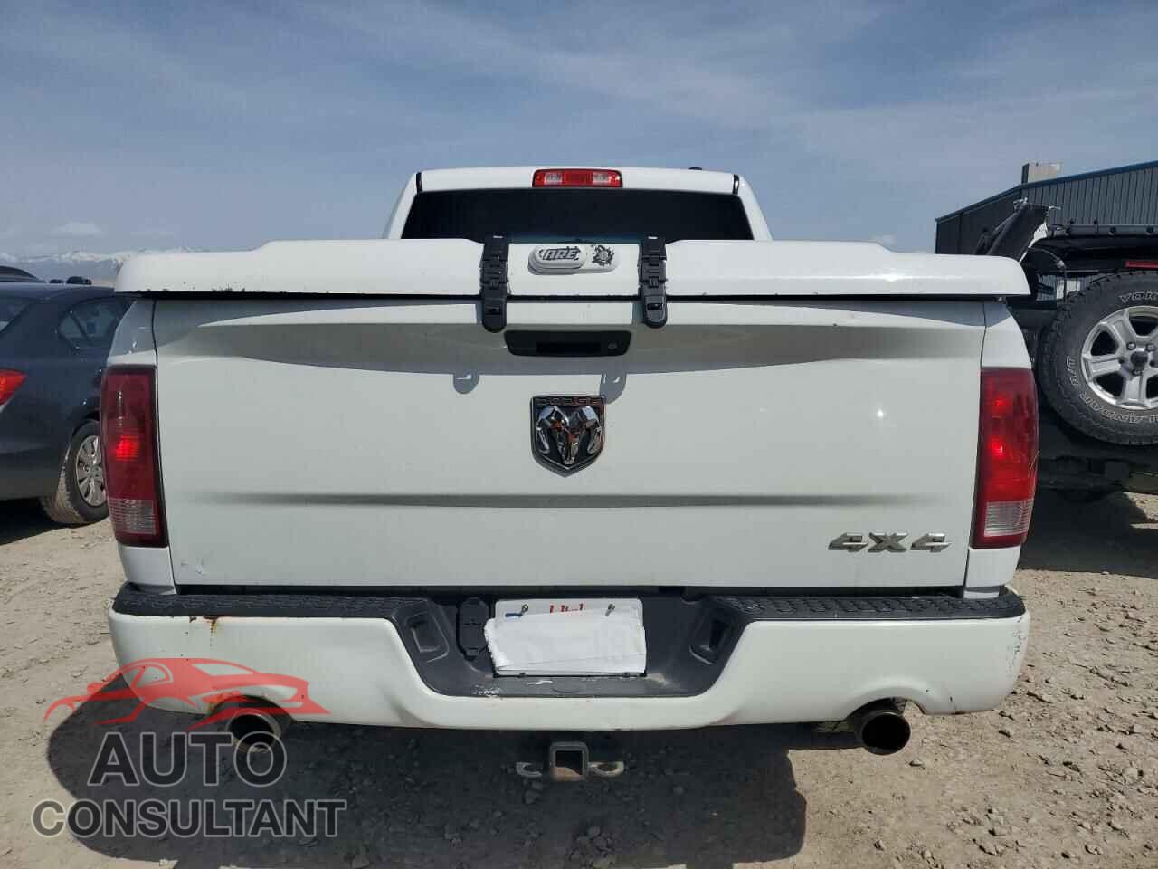 DODGE RAM 1500 2012 - 1C6RD7FT3CS279174