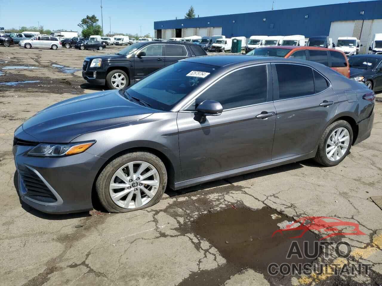 TOYOTA CAMRY 2021 - 4T1R11AK3MU566027