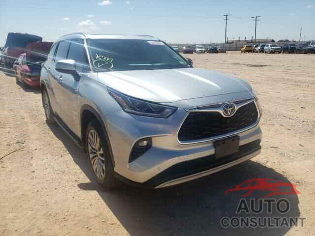 TOYOTA HIGHLANDER 2021 - 5TDFZRBH8MS108635