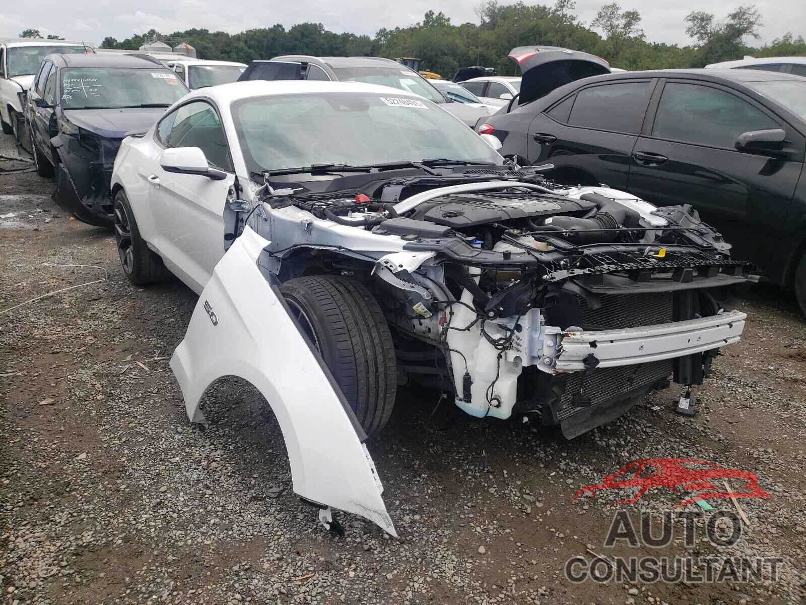 FORD MUSTANG 2020 - 1FA6P8CF9L5114760