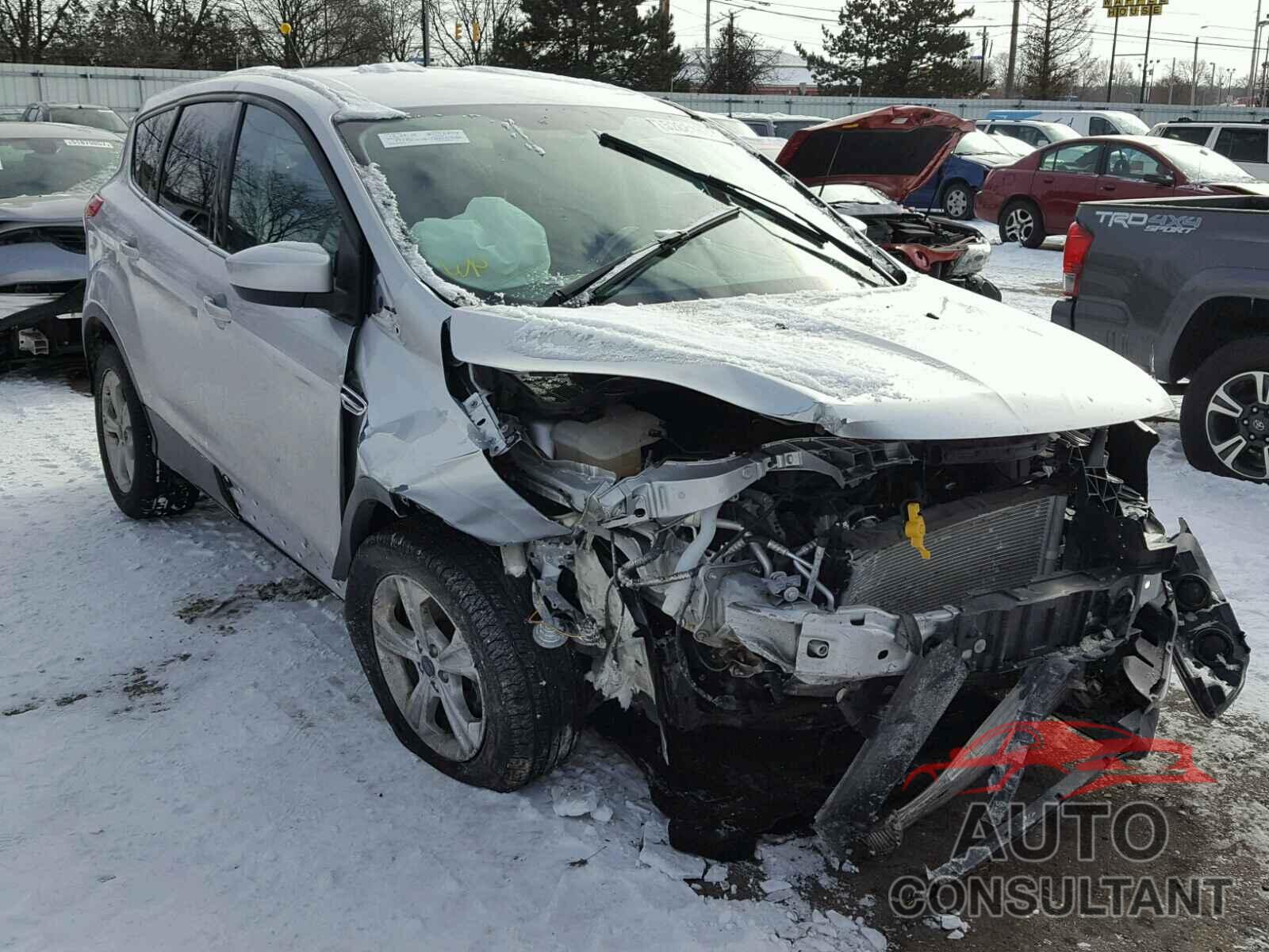 FORD ESCAPE 2015 - 1FMCU0GX2FUB17287