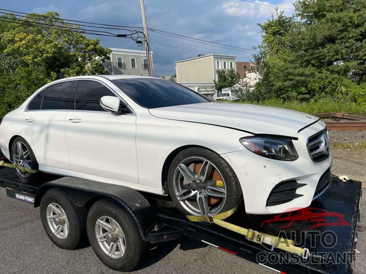 MERCEDES-BENZ E-CLASS 2017 - WDDZF4KB7HA204723