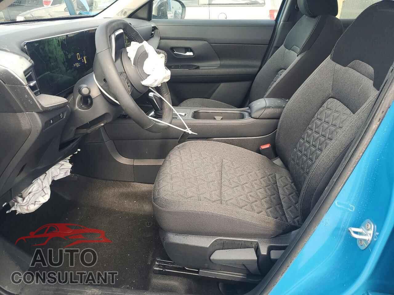 NISSAN KICKS 2025 - 3N8AP6CA7SL387731
