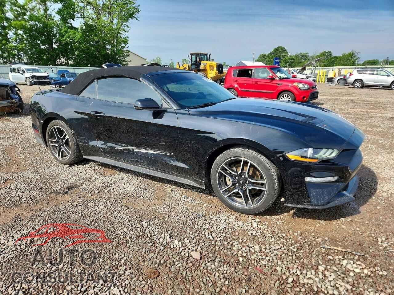 FORD MUSTANG 2020 - 1FATP8UH3L5179882