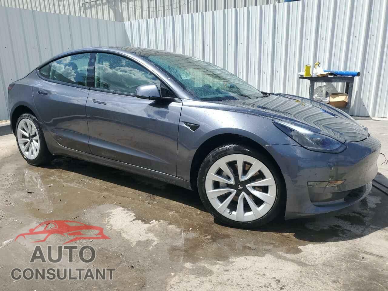 TESLA MODEL 3 2022 - 5YJ3E1EA3NF372463