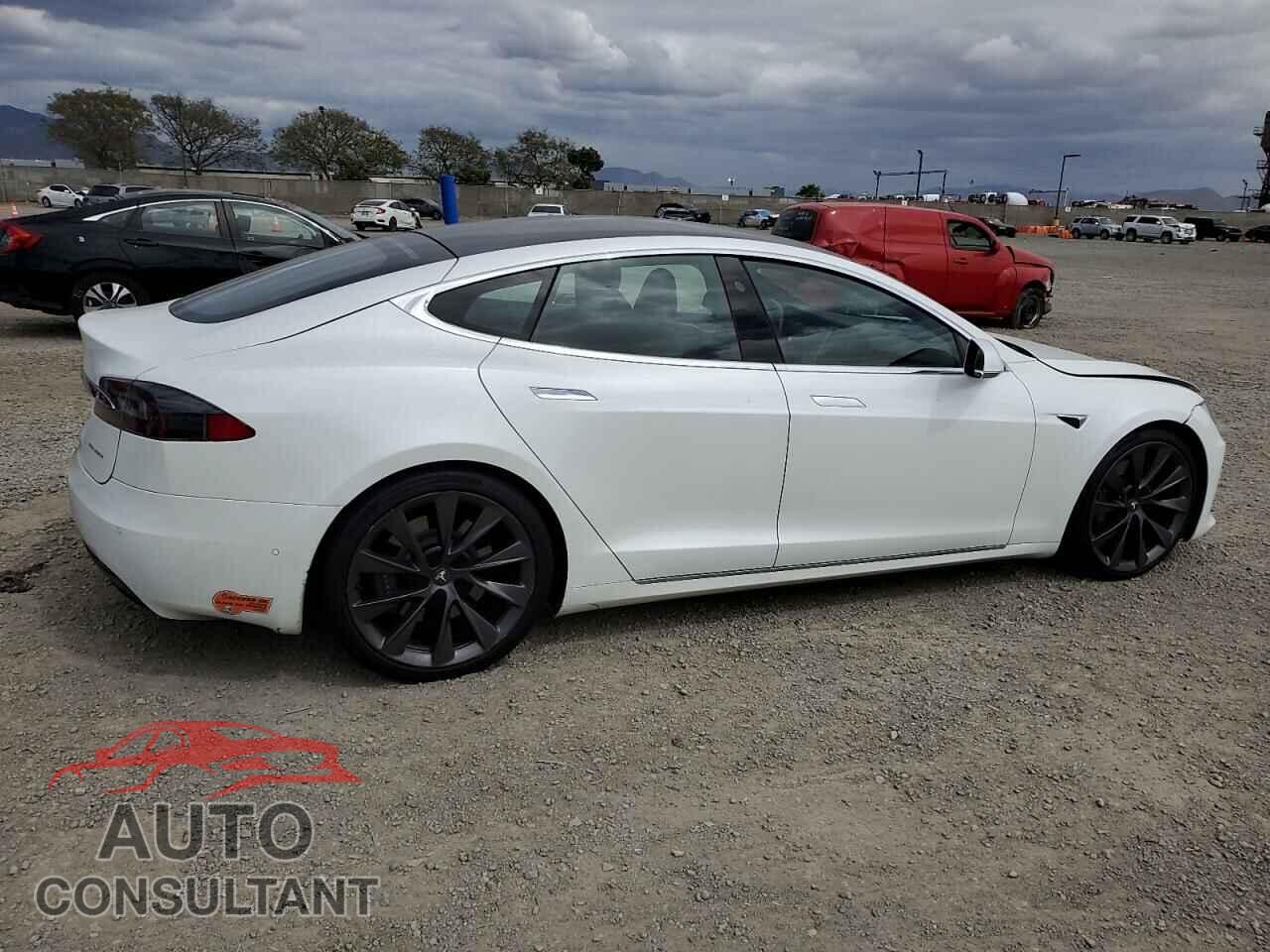 TESLA MODEL S 2020 - 5YJSA1E20LF364981
