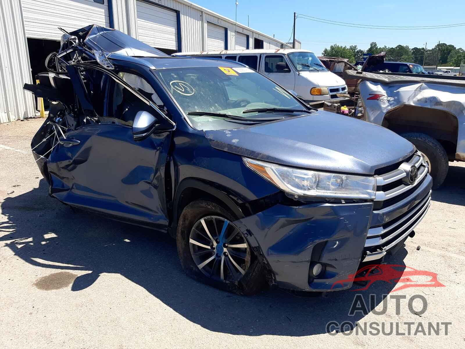 TOYOTA HIGHLANDER 2017 - 5TDKZRFH5HS195845