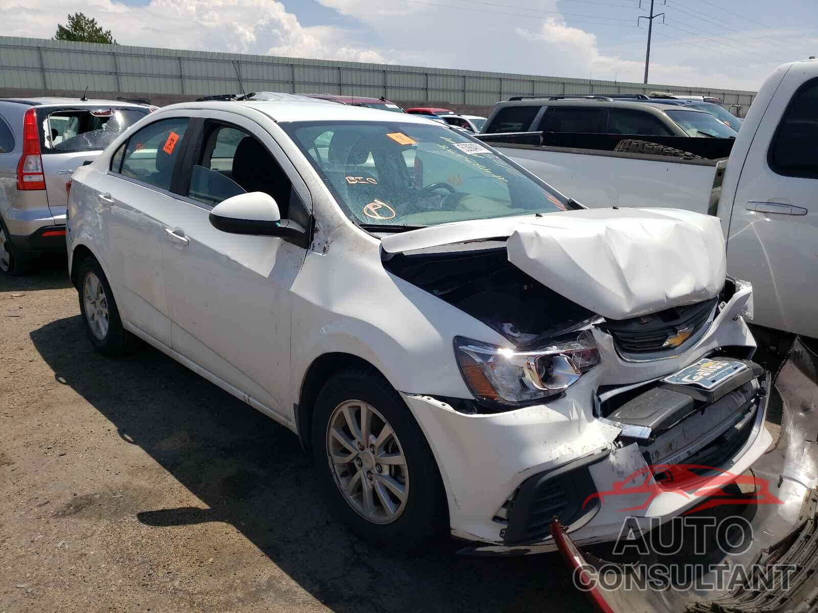 CHEVROLET SONIC 2017 - 1G1JD5SH9H4159606