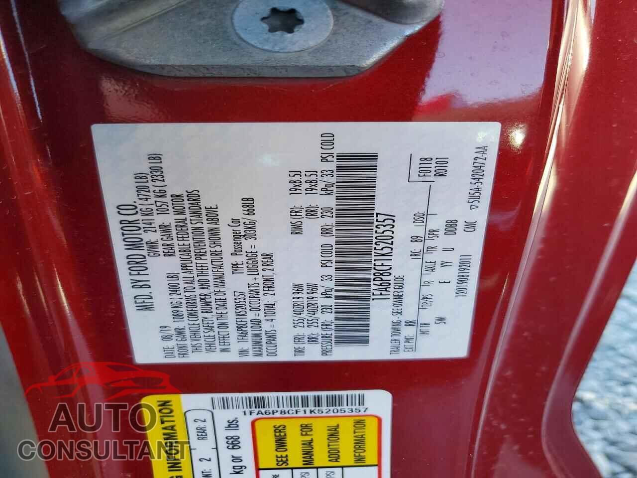 FORD MUSTANG 2019 - 1FA6P8CF1K5205357