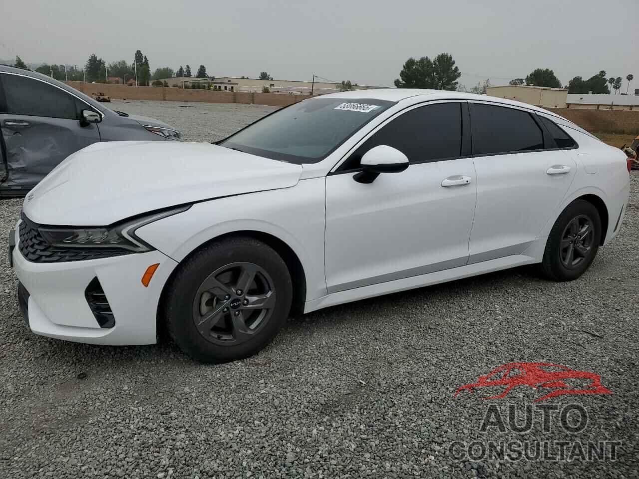 KIA K5 2023 - 5XXG14J23PG220695