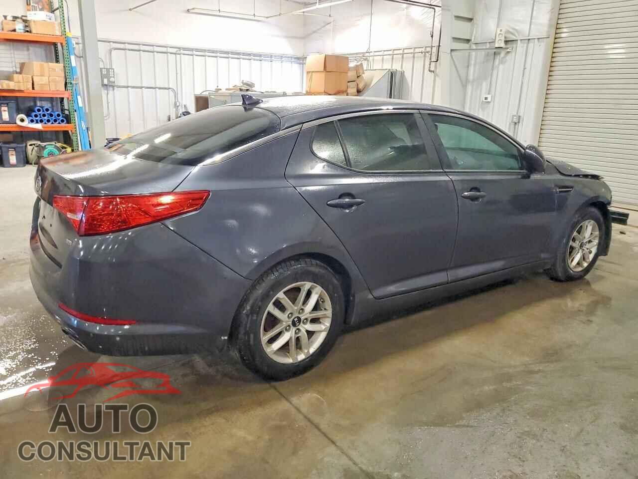 KIA OPTIMA 2011 - KNAGM4A72B5132072
