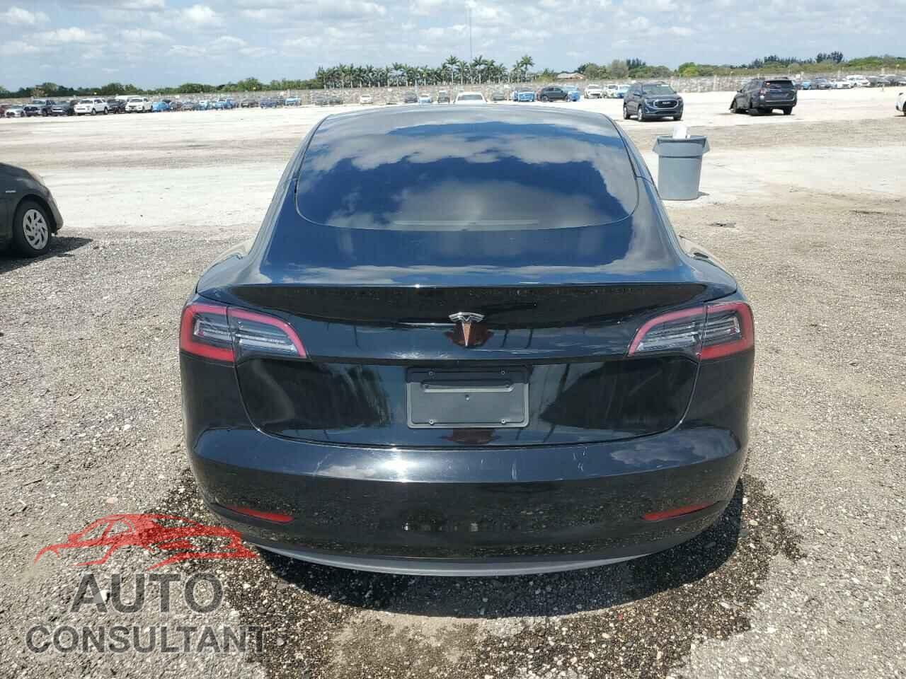 TESLA MODEL 3 2023 - 5YJ3E1EA5PF459638