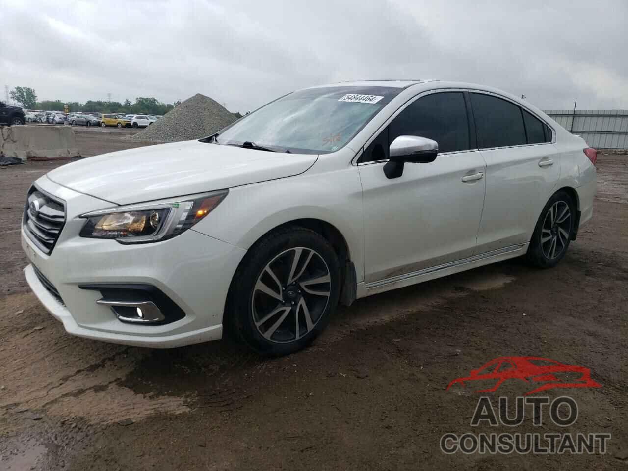 SUBARU LEGACY 2018 - 4S3BNAR62J3027188