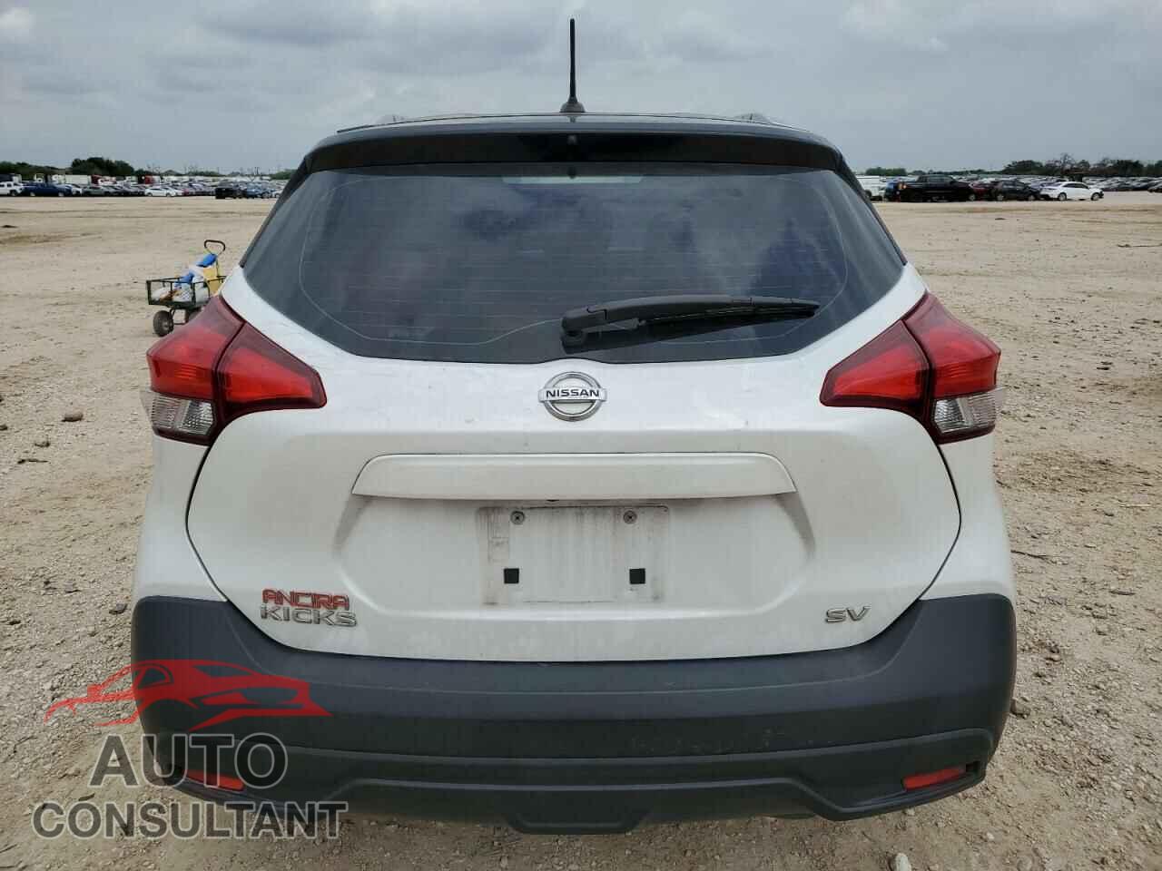 NISSAN KICKS 2019 - 3N1CP5CU7KL516370