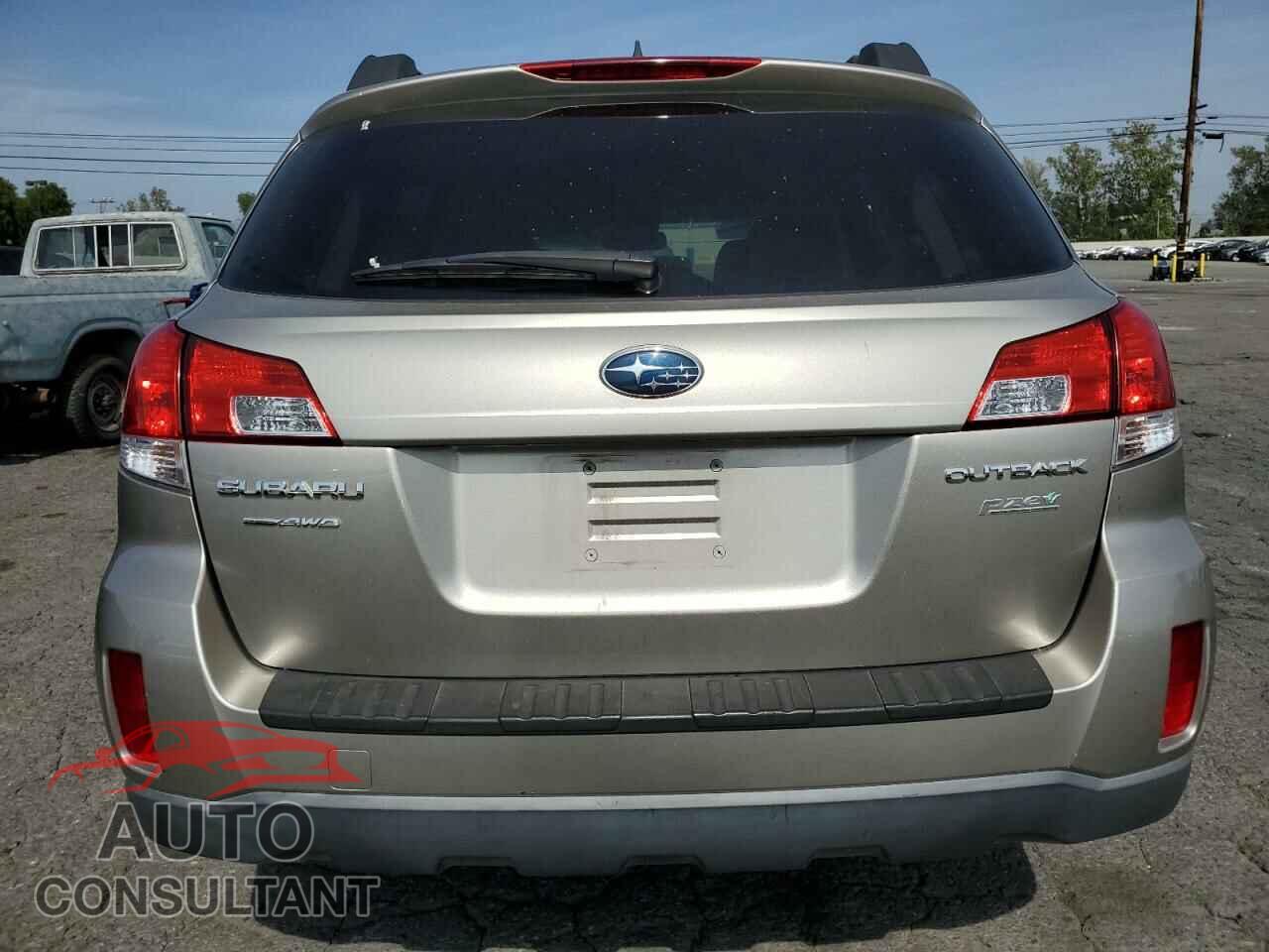 SUBARU OUTBACK 2014 - 4S4BRBCC2E3203585