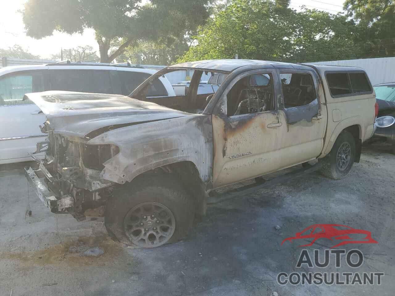 TOYOTA TACOMA 2018 - 5TFAZ5CN0JX071075
