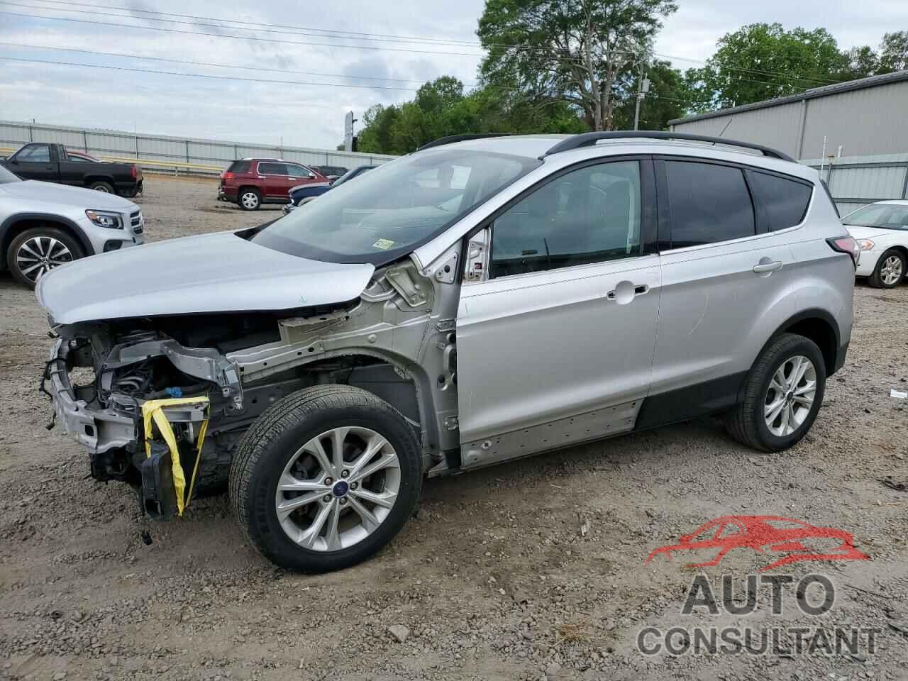 FORD ESCAPE 2018 - 1FMCU0GD5JUA19160
