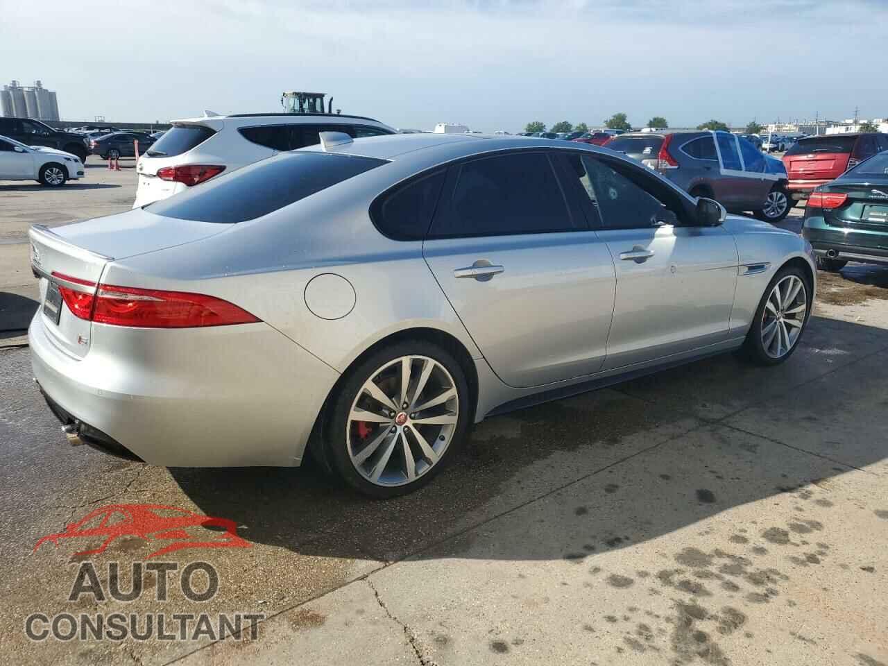 JAGUAR XF 2018 - SAJBG4FV1JCY69111