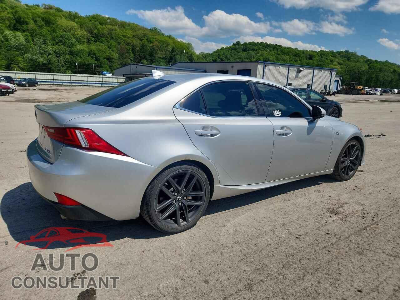 LEXUS IS 2014 - JTHCF1D25E5010528