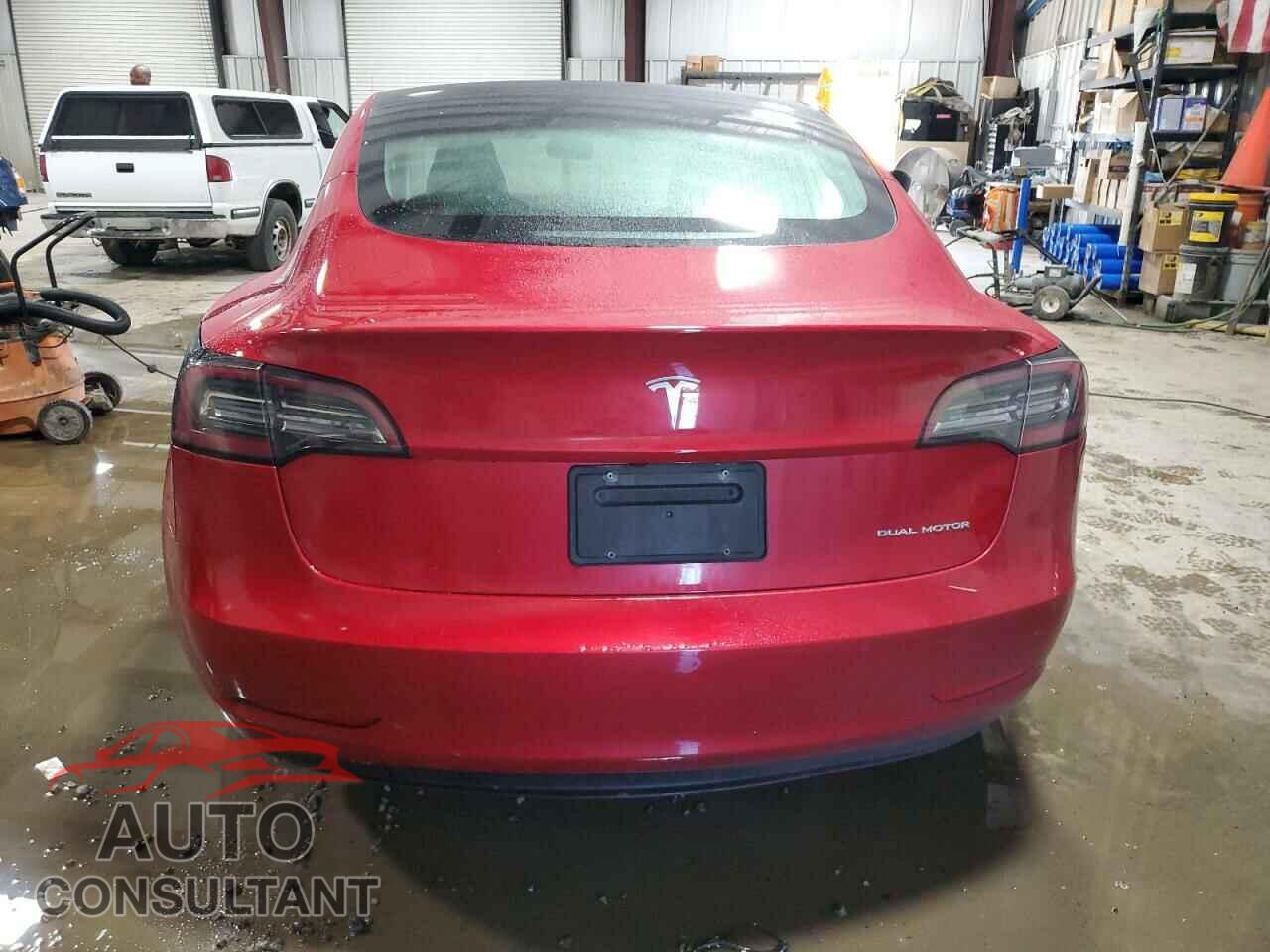 TESLA MODEL 3 2020 - 5YJ3E1EB9LF666844