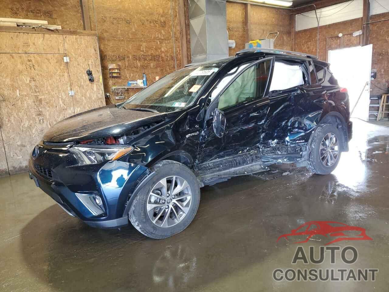 TOYOTA RAV4 2018 - JTMRJREVXJD173547