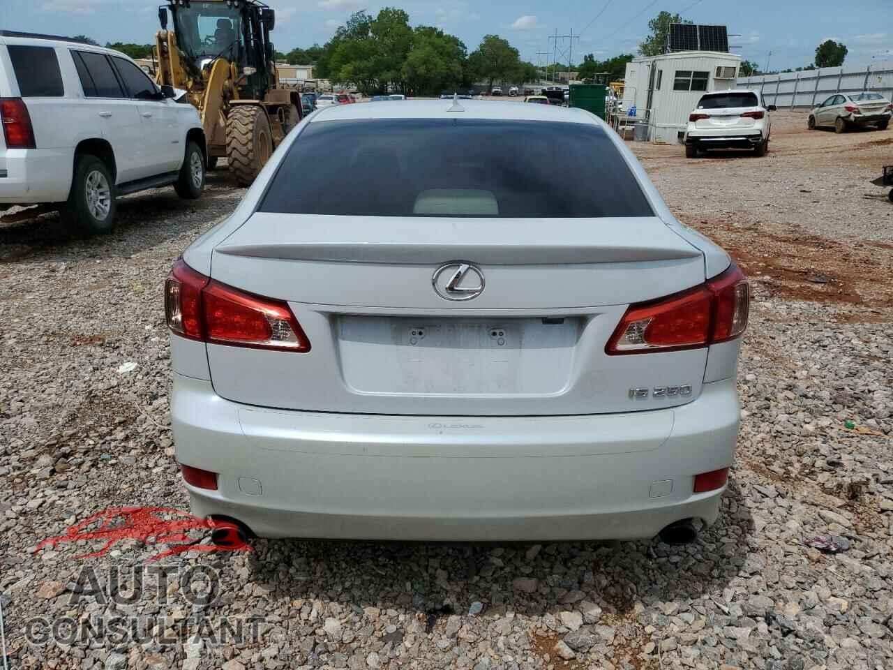 LEXUS IS 2011 - JTHBF5C24B5138307