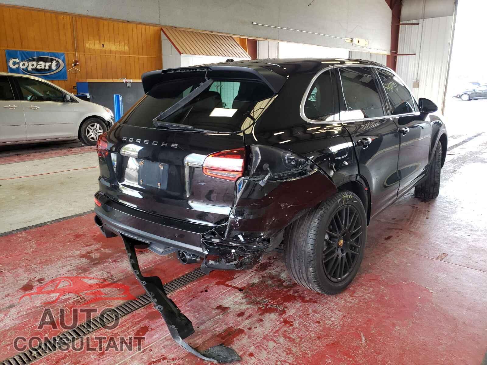 PORSCHE CAYENNE 2016 - WP1AA2A28GLA04107