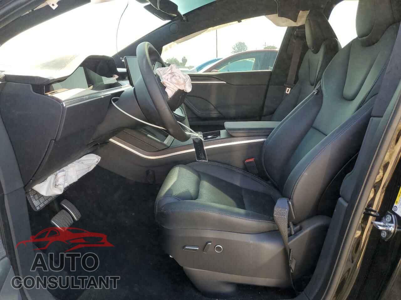 TESLA MODEL X 2024 - 7SAXCDE59RF449809