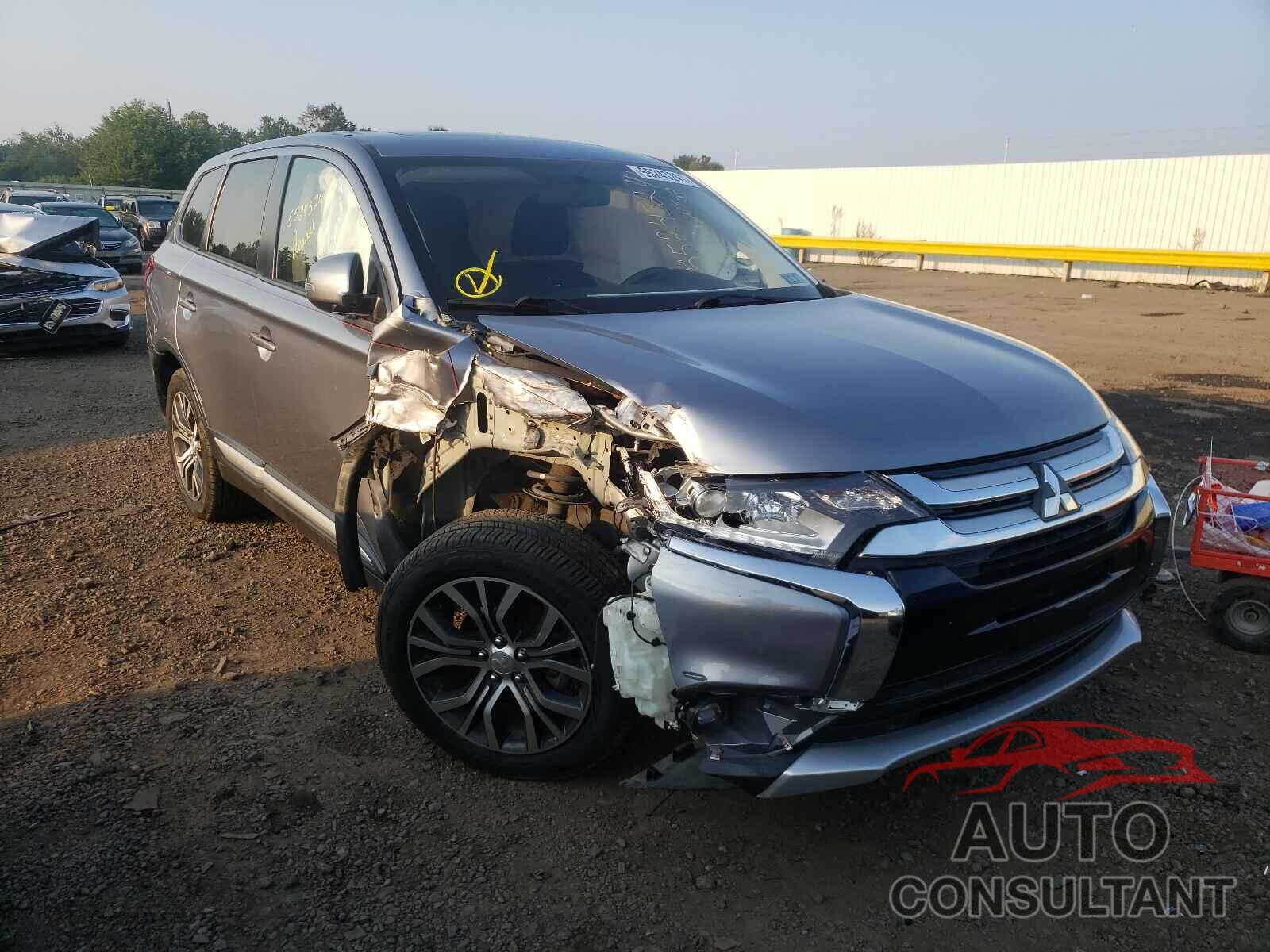 MITSUBISHI OUTLANDER 2017 - JA4AD3A38HZ057485