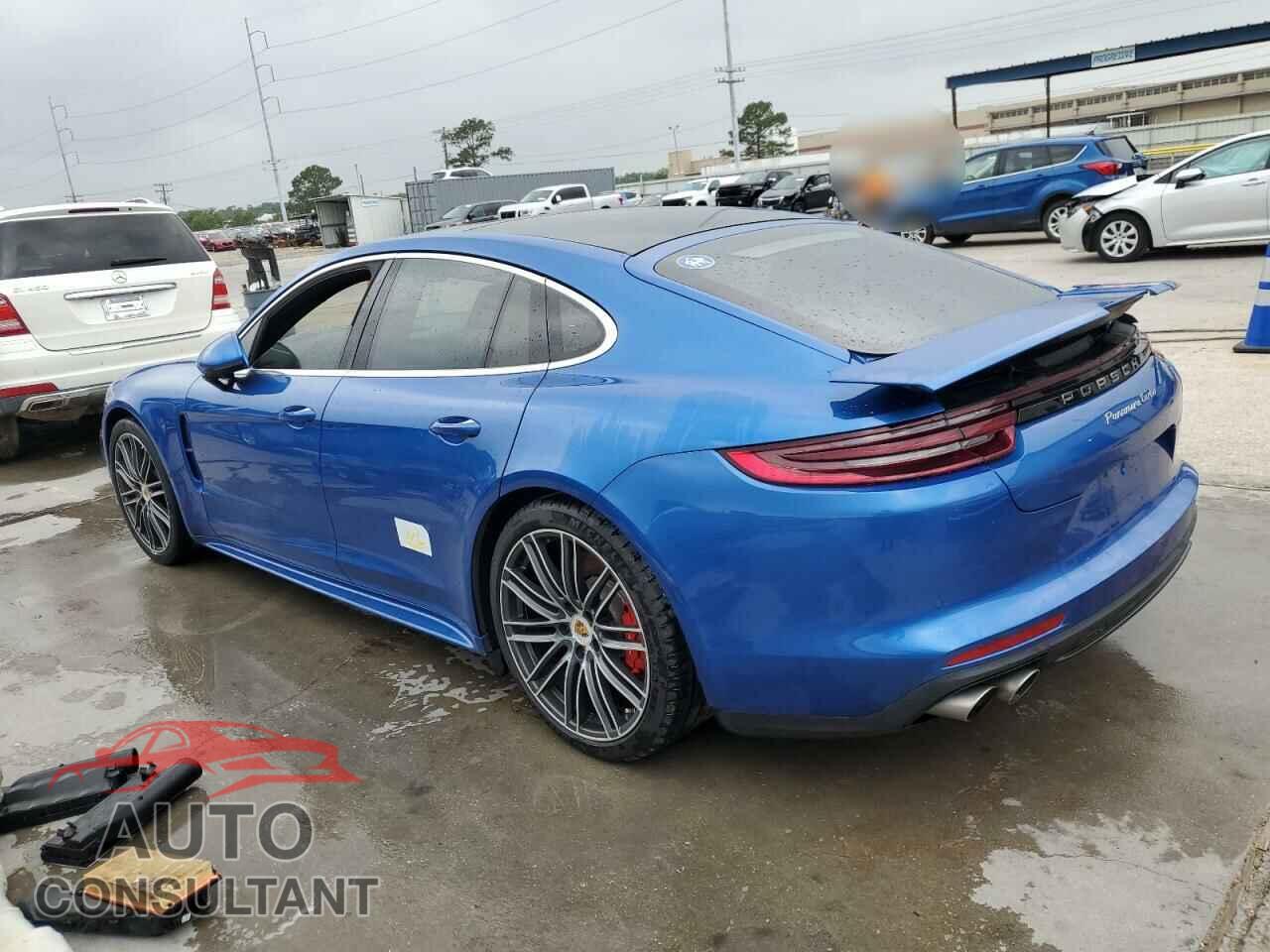 PORSCHE PANAMERA 2017 - WP0AF2A70HL150839