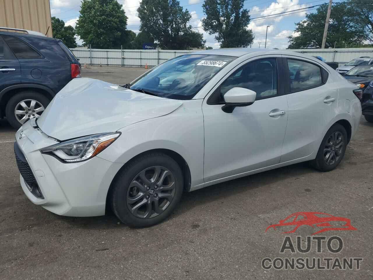 TOYOTA YARIS 2019 - 3MYDLBYV2KY500093