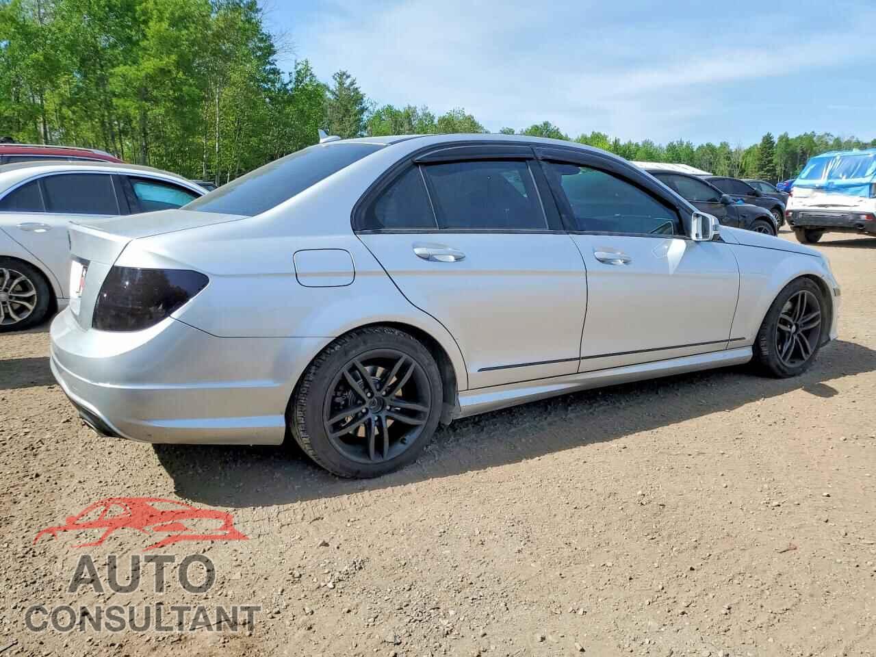MERCEDES-BENZ C-CLASS 2014 - WDDGF8AB8EA915522