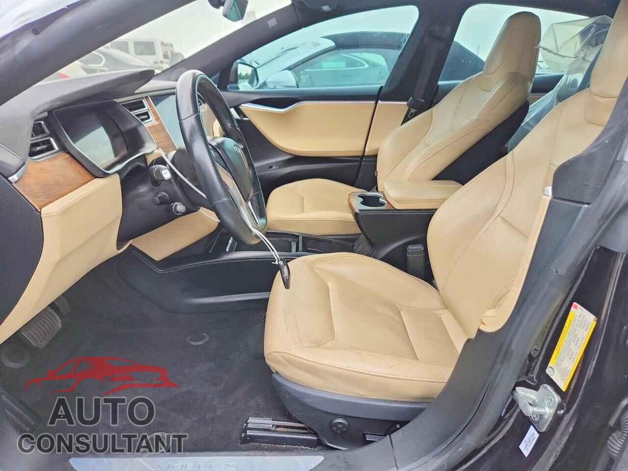 TESLA MODEL S 2016 - 5YJSA1E11GF158730