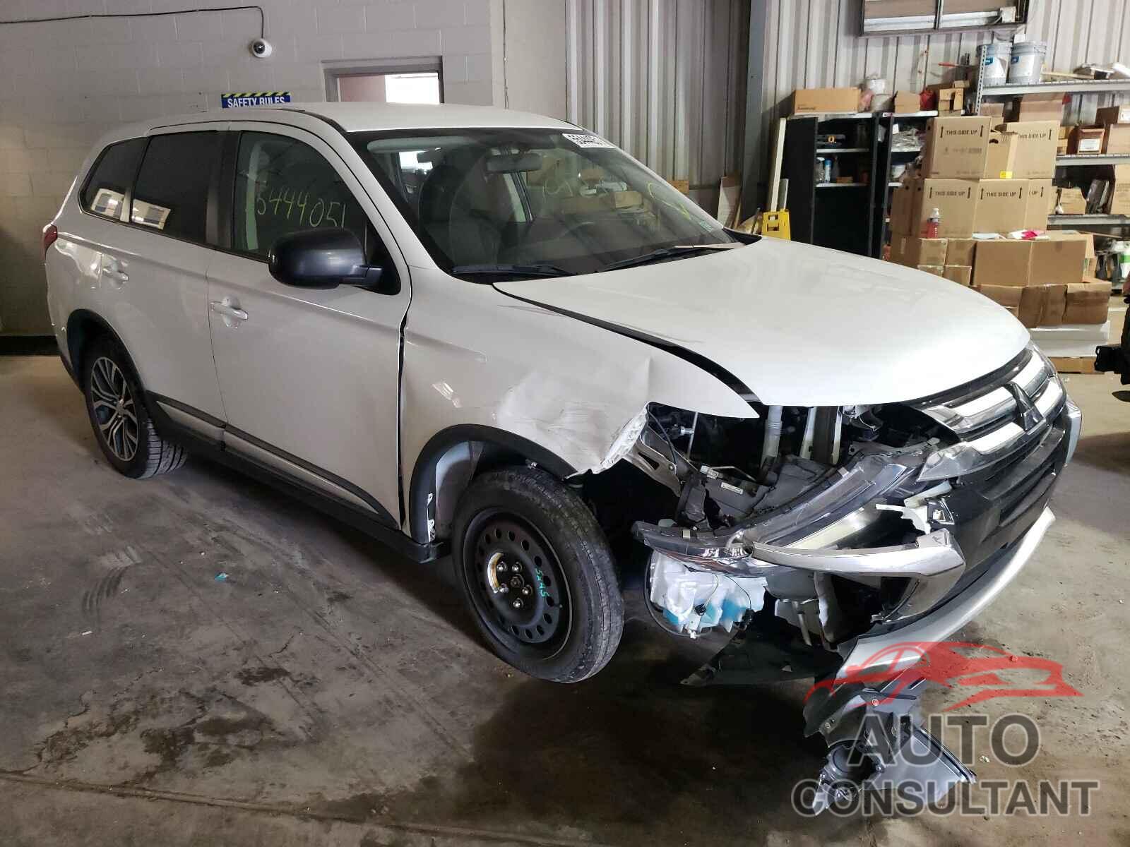 MITSUBISHI OUTLANDER 2018 - JA4AZ3A34JZ049780