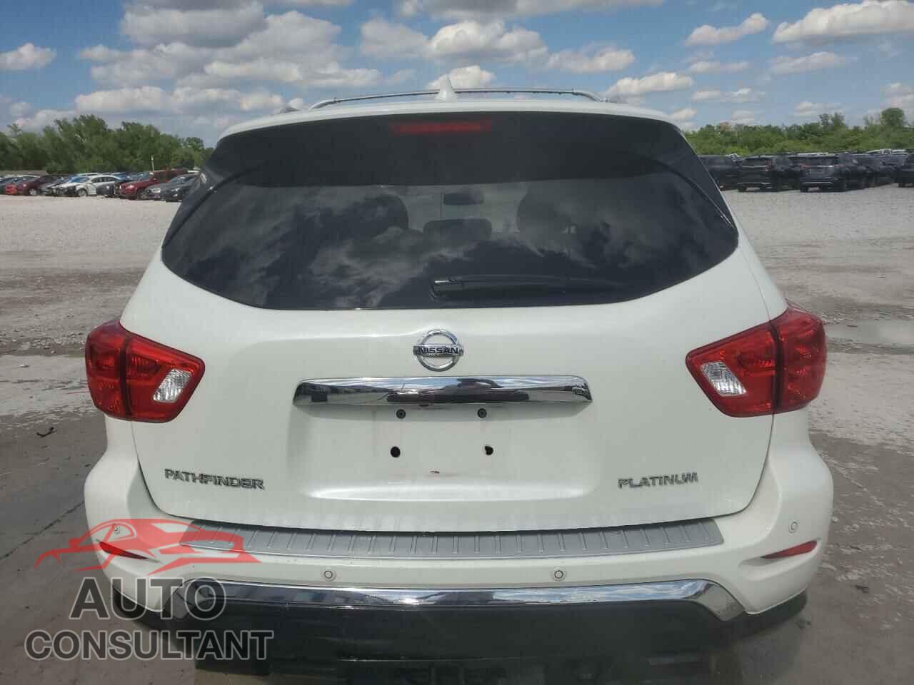 NISSAN PATHFINDER 2020 - 5N1DR2DN5LC575976