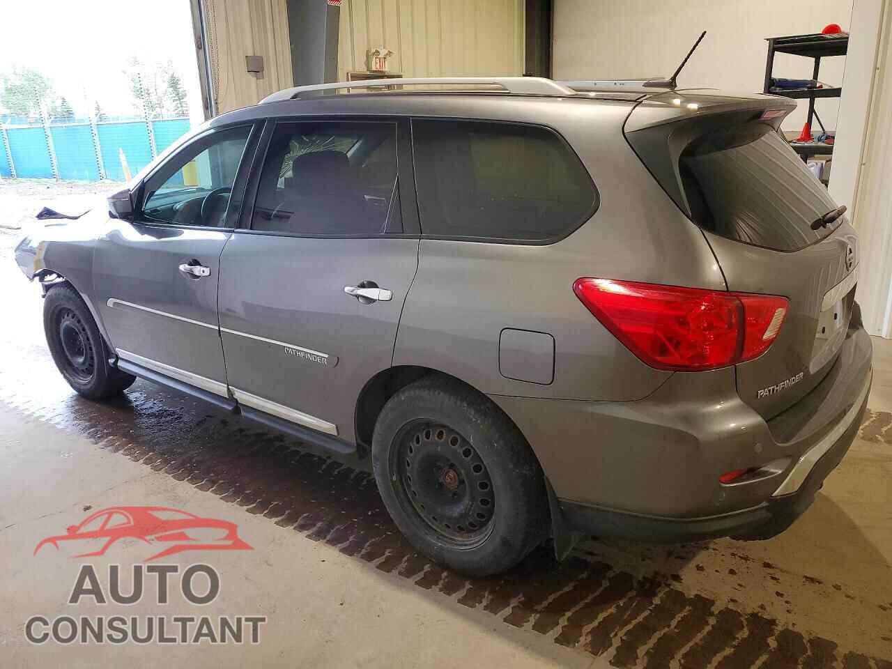 NISSAN PATHFINDER 2017 - 5N1DR2MM3HC647546