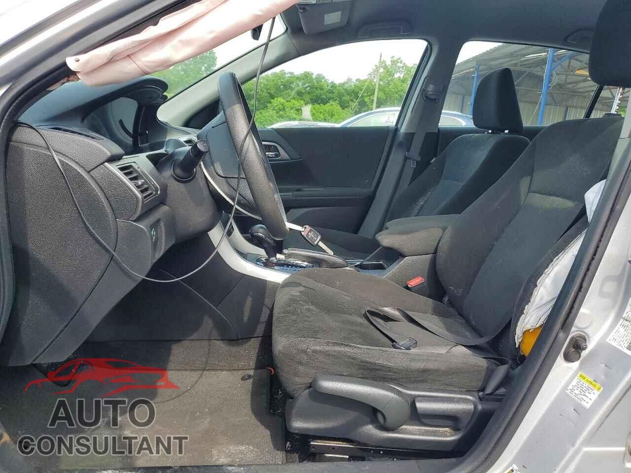 HONDA ACCORD 2013 - 1HGCR2F38DA206040