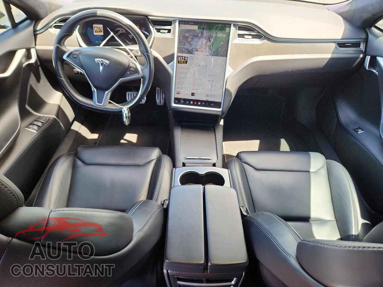 TESLA MODEL S 2018 - 5YJSA1E48JF259796