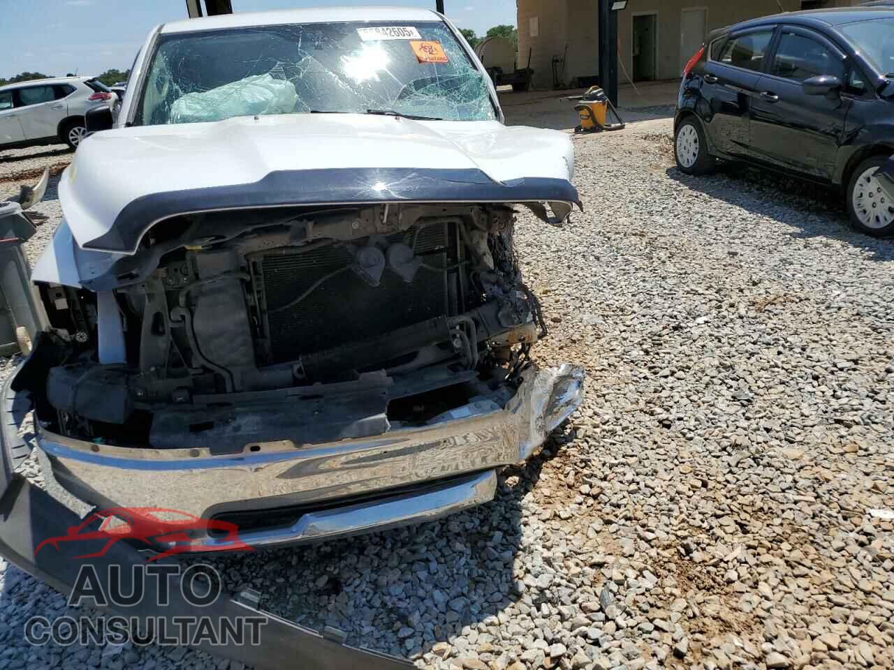 DODGE RAM 1500 2012 - 1C6RD6FK8CS200194