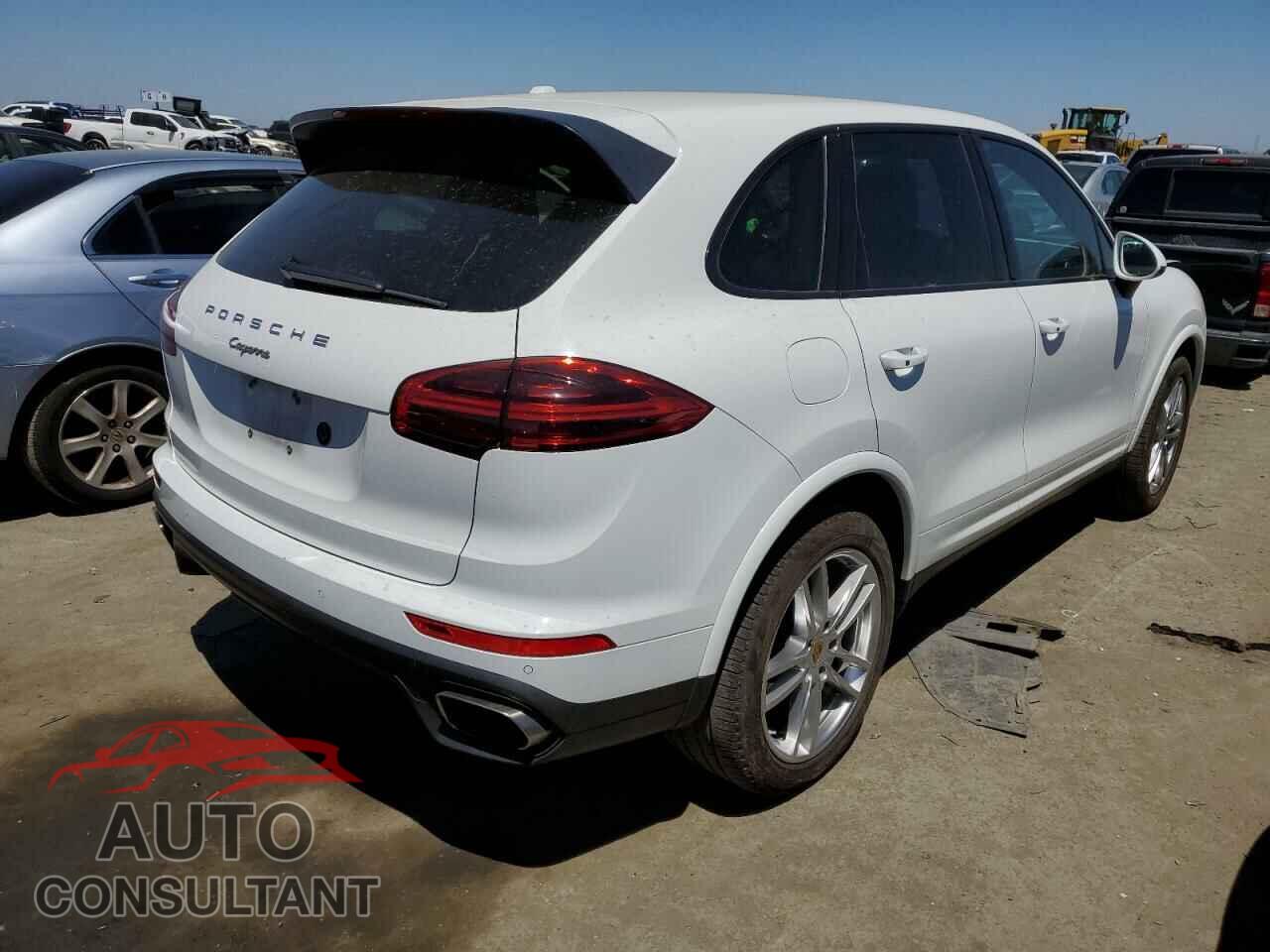 PORSCHE CAYENNE 2017 - WP1AA2A26HKA85471