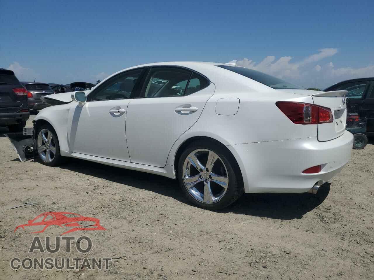 LEXUS IS 2011 - JTHBF5C2XB5132253