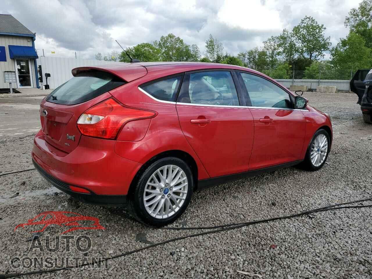 FORD FOCUS 2012 - 1FAHP3M28CL256522